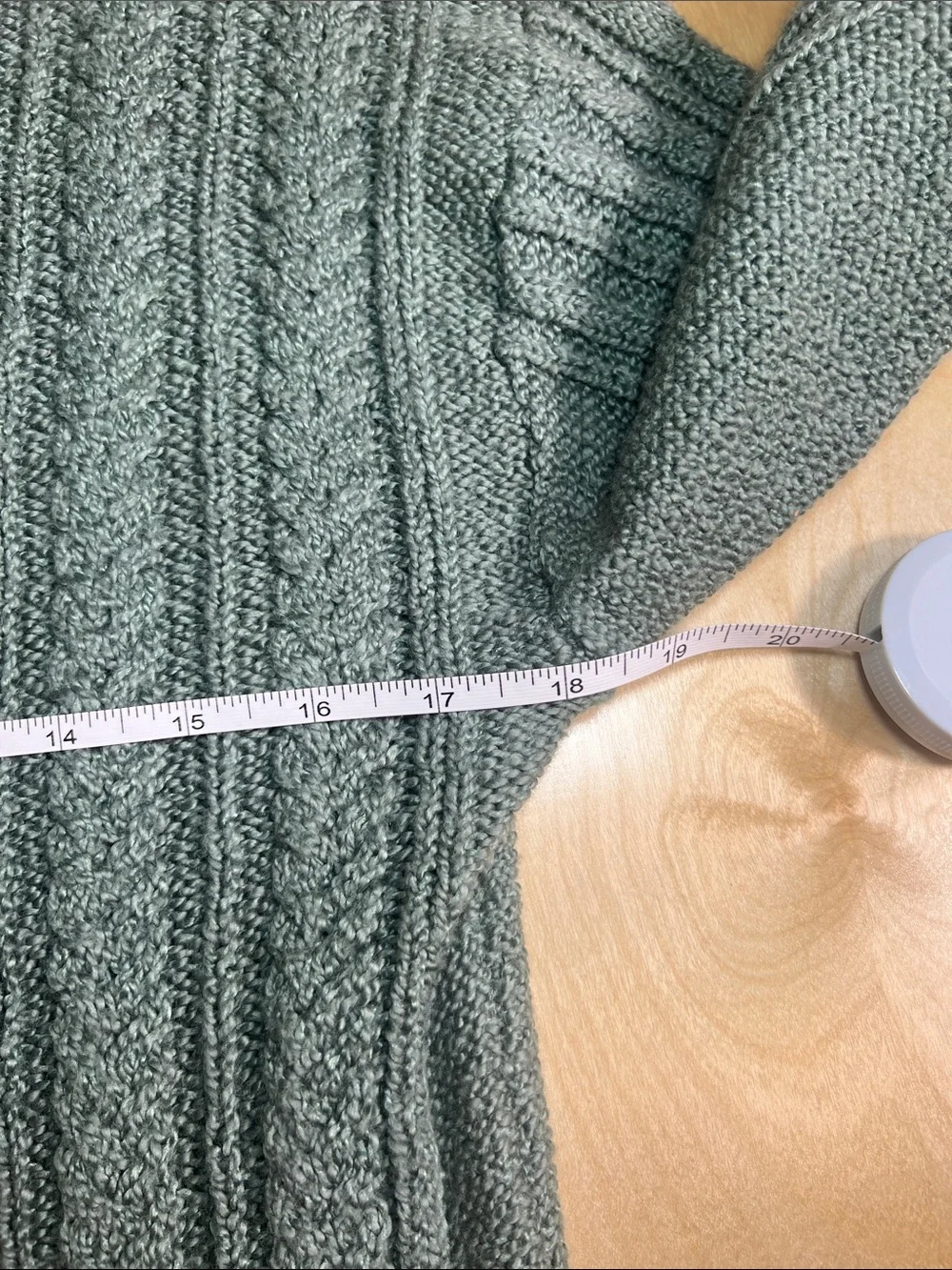 J. Crew Cable-Knit Crewneck Sweater in Sage Green size M
